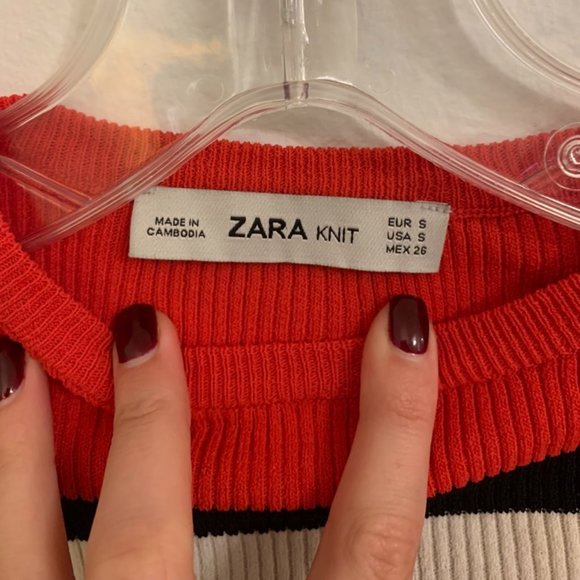 Red / Black / White Striped Zara Knit Cropped Long Sleeve Size S - Picture 3 of 3